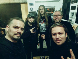 GLOOM - Život uteká a treba si ho užiť čo najviac