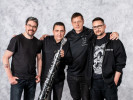 BRATRSTVO LUNY uvádí singlem s Bárou Basikovou a Zdeňkem Vlčkem nové album