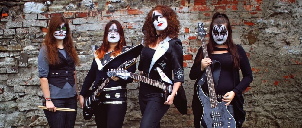 KISS MORAVIAN GIRLS je revival z Přerova