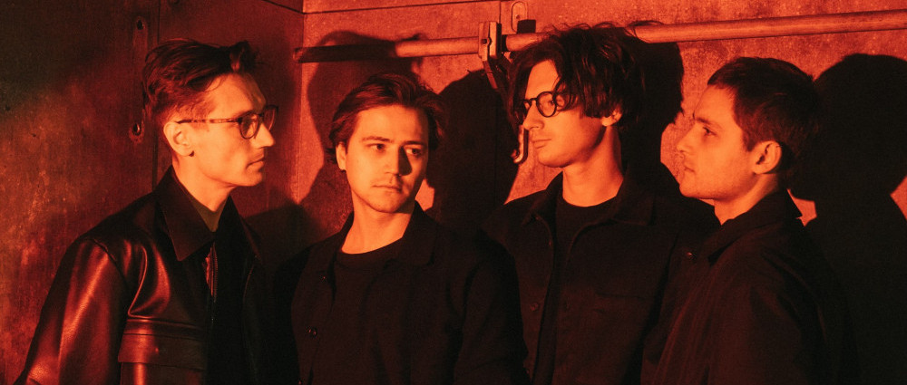 I LOVE YOU HONEY BUNNY -  Kytary bez hranic