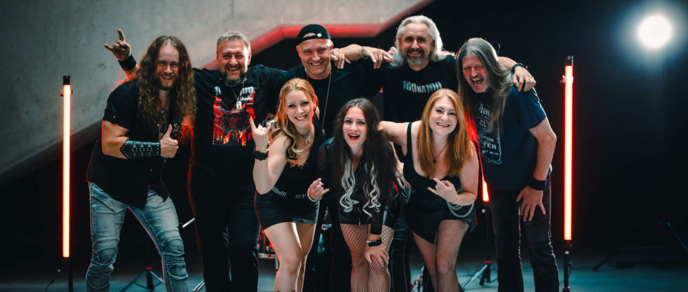 METAL FACTORY a 100NA100 představují singl Víš, že na to máš